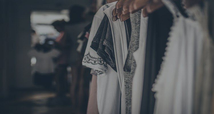 Packing Your Wardrobe when Moving Bedroom How to pack clothes for moving bedroom